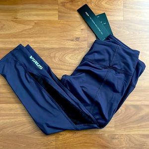 Virus echo crop pant